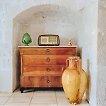 Bed & Breakfast Trullo Santangelo 4*