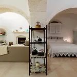 Trullo Santangelo Bed & Breakfast