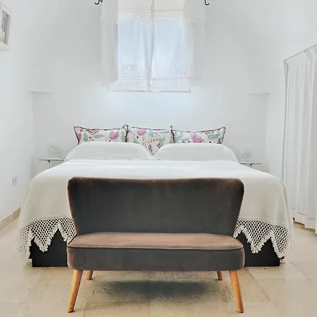 Trullo Santangelo فندق مبيت وإفطار سيغلي ميسابيكا