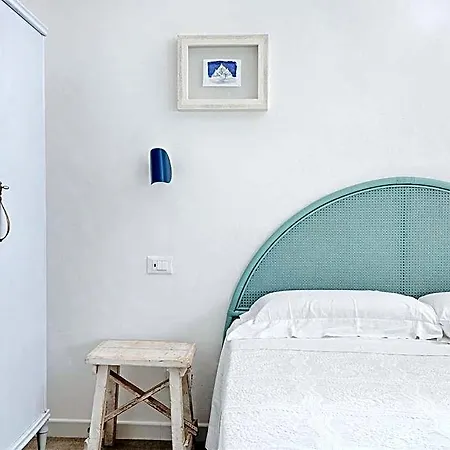 فندق مبيت وإفطار Trullo Santangelo 4*
