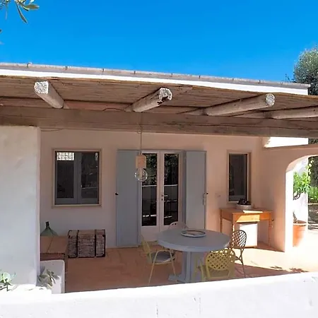 Trullo Santangelo Bed and breakfast 4*