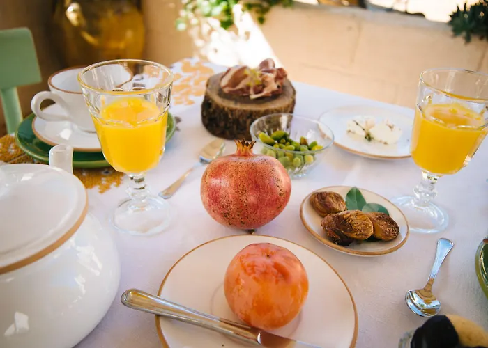 Trullo Santangelo Bed & Breakfast 4*