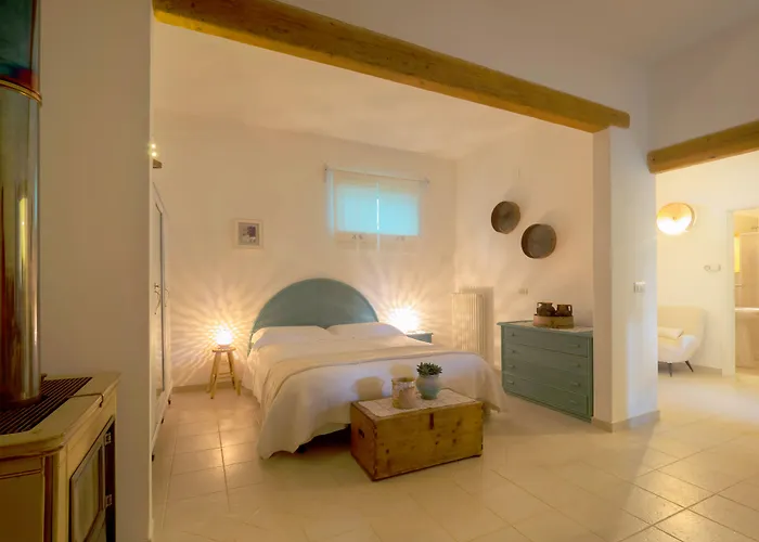 Trullo Santangelo לינה וארוחת בוקר צ'לייה מספיקה